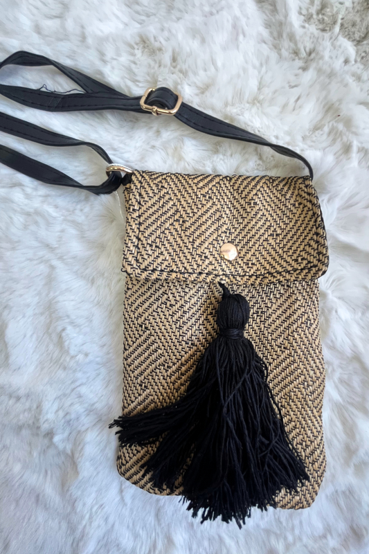 Crossbody bag with tassel (Variants)